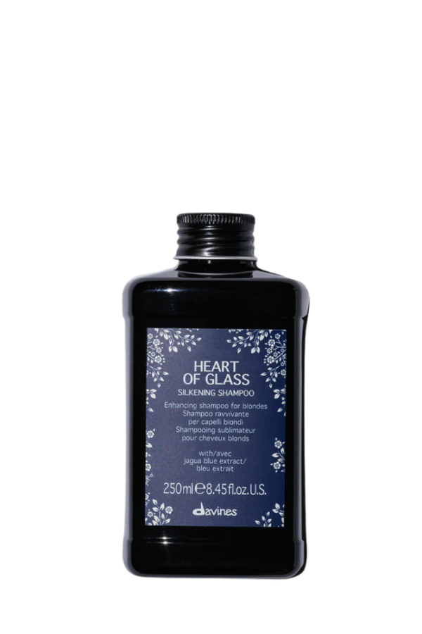 Davines Heart of Glass— švelniai mėlynas šampūnas šviesiems plaukams🔵